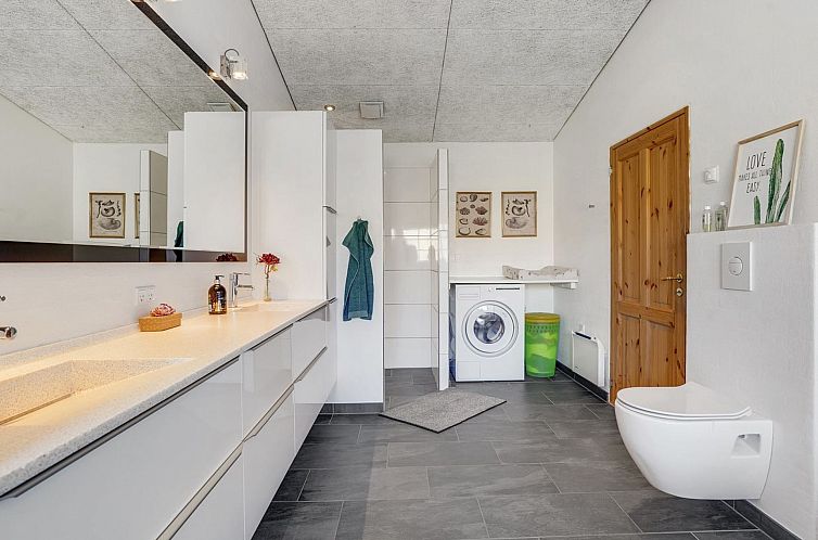 Vakantiehuis "Pauli" - 75m from the sea