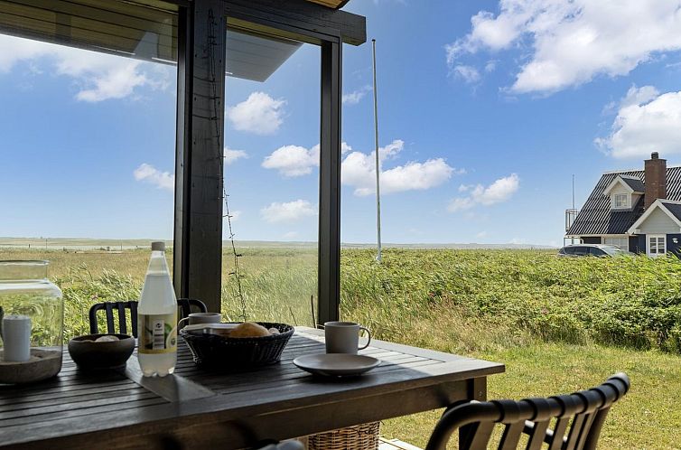 Vakantiehuis "Waghn" - 250m from the sea