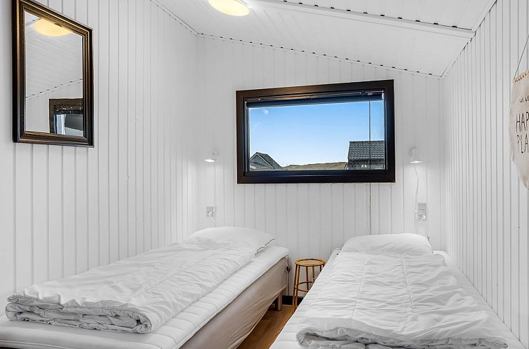 Vakantiehuis "Waghn" - 250m from the sea