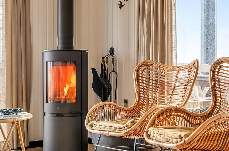 Vakantiehuis "Waghn" - 250m from the sea