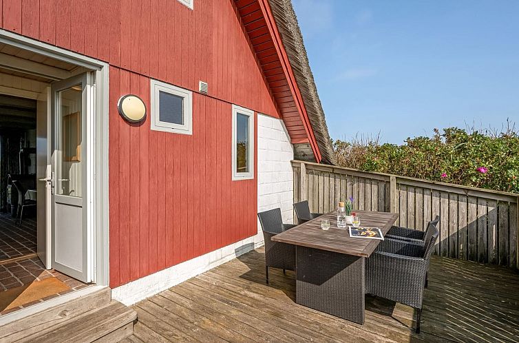 Vakantiehuis "Iines" - 200m from the sea