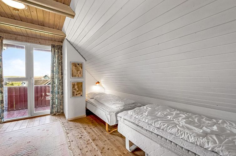Vakantiehuis "Iines" - 200m from the sea