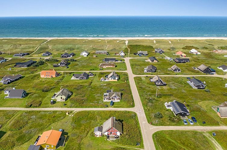 Vakantiehuis "Iines" - 200m from the sea