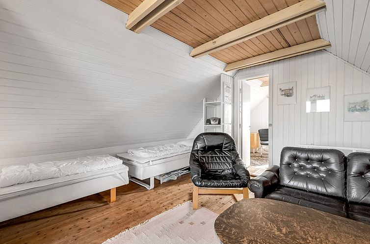 Vakantiehuis "Iines" - 200m from the sea