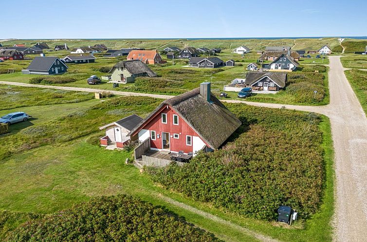 Vakantiehuis "Iines" - 200m from the sea