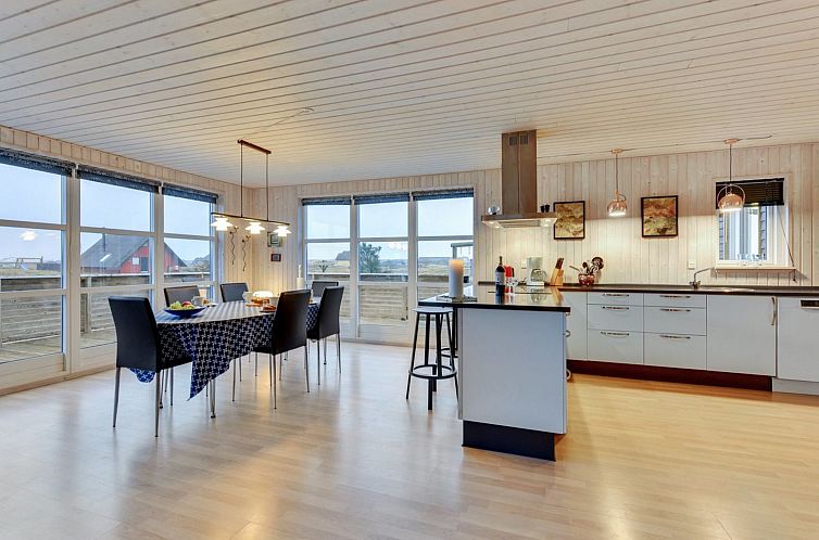 Vakantiehuis "Withger" - 300m from the sea