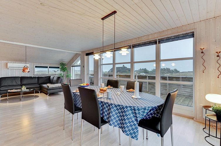 Vakantiehuis "Withger" - 300m from the sea