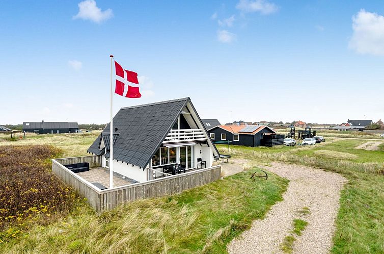 Vakantiehuis "Kaja" - 150m from the sea