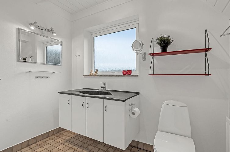 Vakantiehuis "Kaja" - 150m from the sea