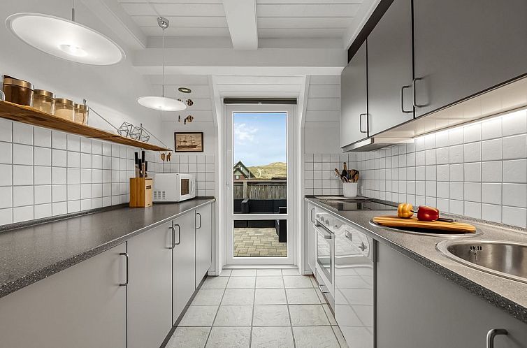 Vakantiehuis "Kaja" - 150m from the sea