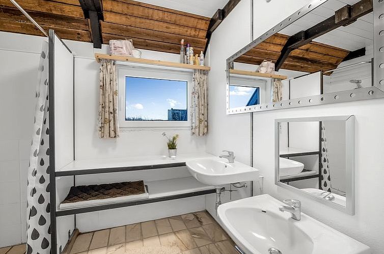 Vakantiehuis "Luzy" - 75m from the sea