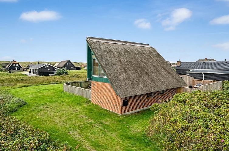 Vakantiehuis "Balthasar" - 200m from the sea