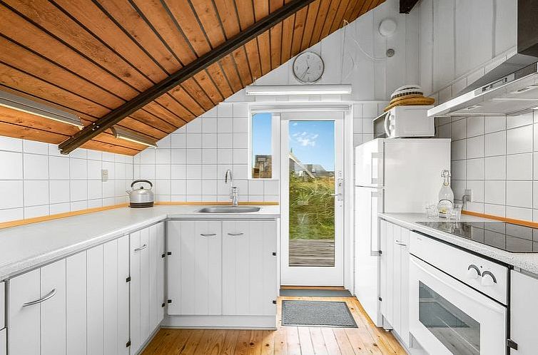 Vakantiehuis "Olesia" - 250m from the sea