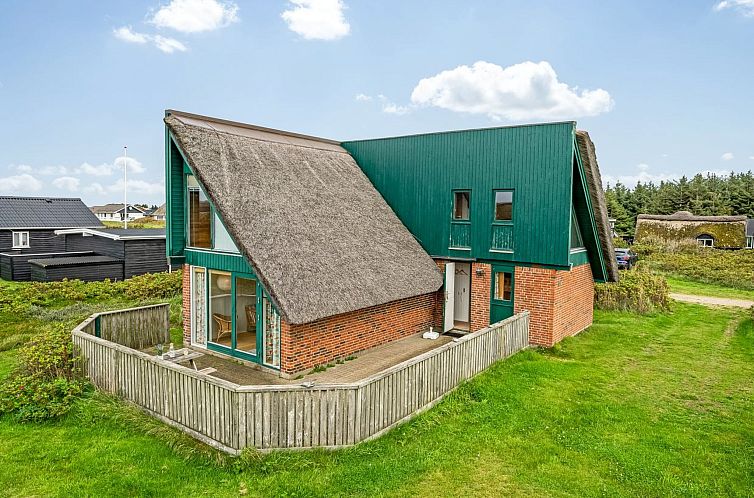 Vakantiehuis "Balthasar" - 200m from the sea