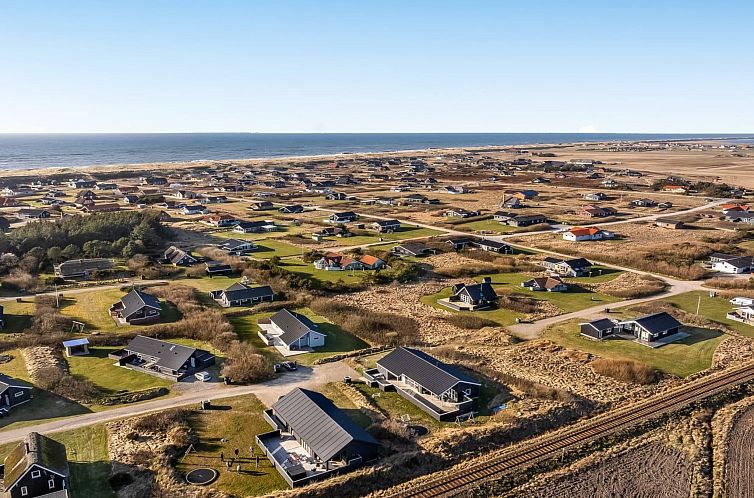 Vakantiehuis "Markku" - 400m from the sea