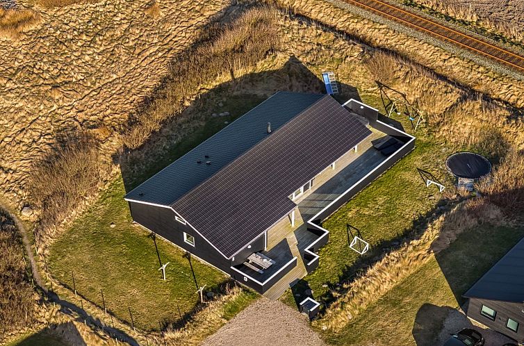 Vakantiehuis "Markku" - 400m from the sea