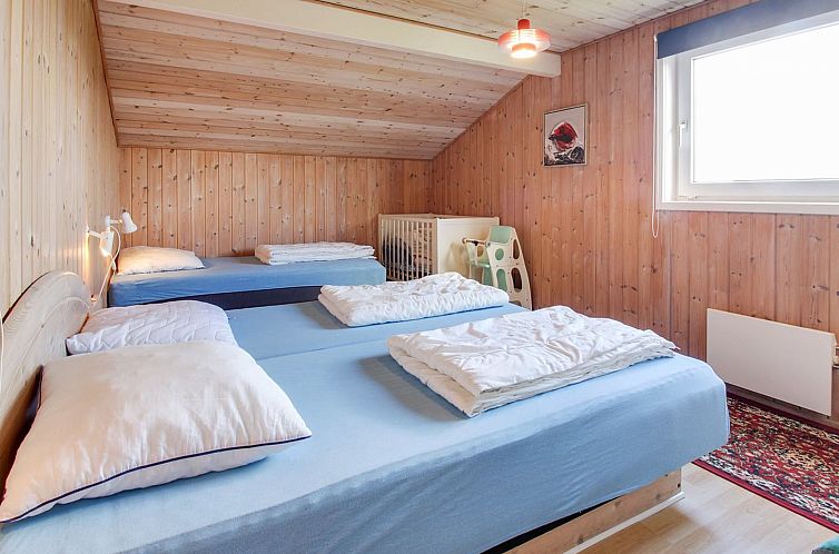 Vakantiehuis "Suend" -  from the sea