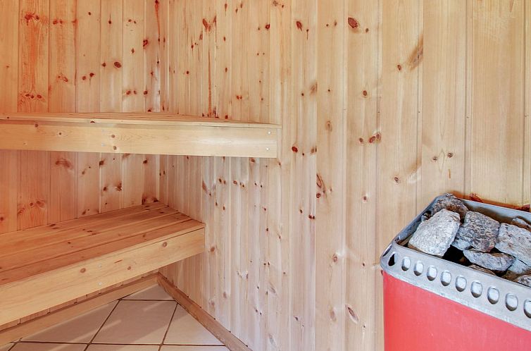 Vakantiehuis "Suend" -  from the sea