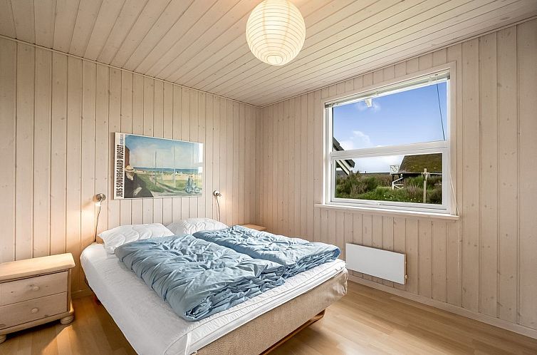 Vakantiehuis "Erland" - 500m from the sea