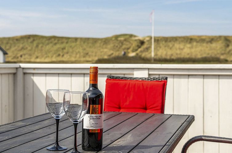 Vakantiehuis "Hansen" - 75m from the sea