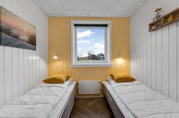 Vakantiehuis "Markku" - 400m from the sea