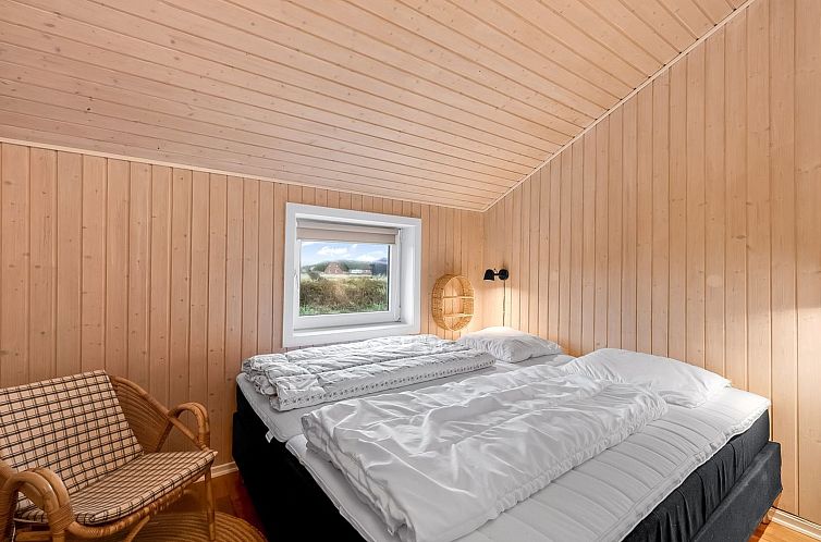 Vakantiehuis "Elnur" - 100m from the sea