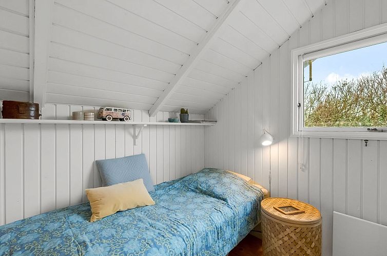 Vakantiehuis "Kamile" - 400m from the sea