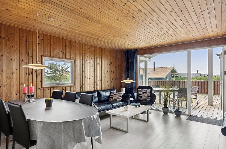 Vakantiehuis "Wolter" - 700m from the sea