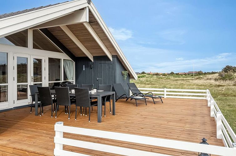 Vakantiehuis "Filip" - 100m from the sea