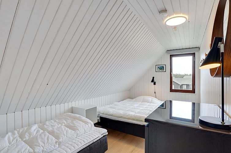 Vakantiehuis "Kristanna" - 150m from the sea