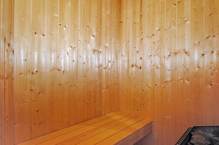 Vakantiehuis "Bryngeir" - 100m from the sea