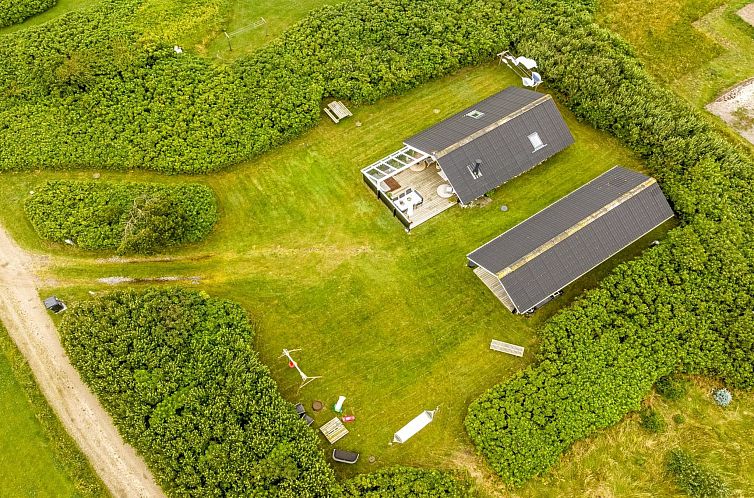 Vakantiehuis "Kamile" - 400m from the sea