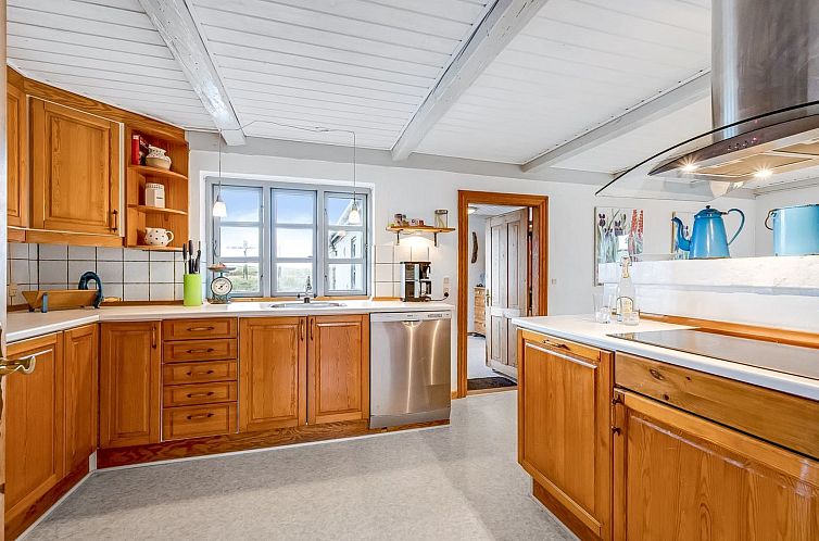 Vakantiehuis "Orvo" - 150m from the sea