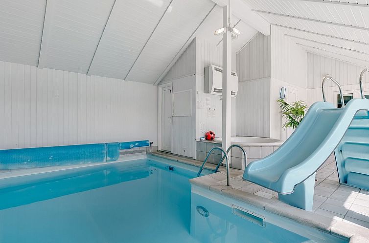 Vakantiehuis "Eftim" - 500m from the sea