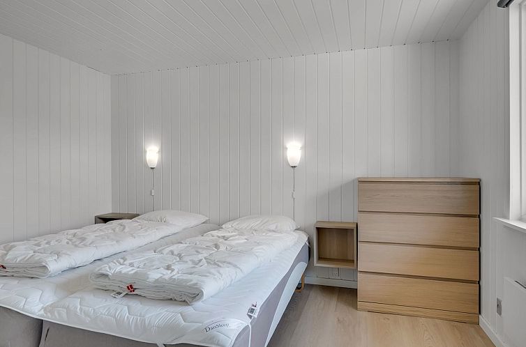 Vakantiehuis "Eftim" - 500m from the sea