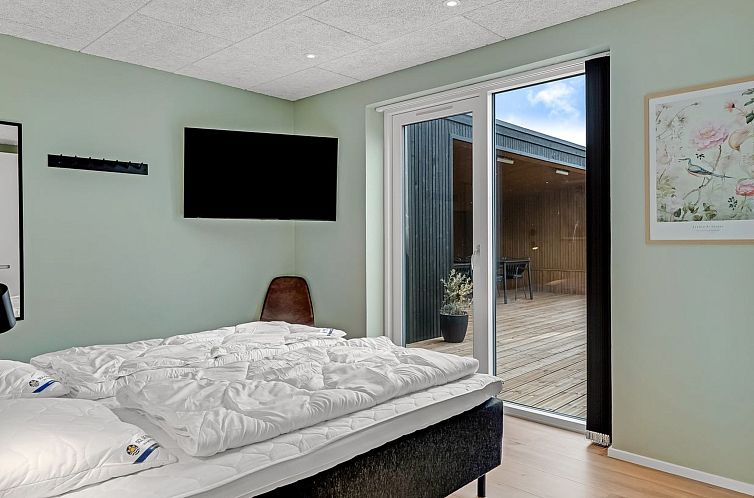 Vakantiehuis "Konrad" -  from the sea