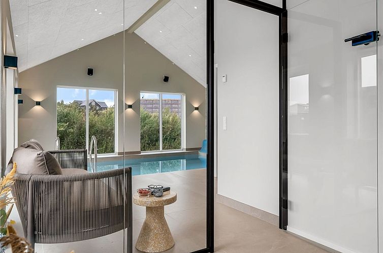 Vakantiehuis "Konrad" -  from the sea