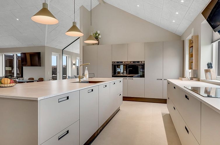 Vakantiehuis "Konrad" -  from the sea