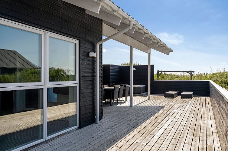 Vakantiehuis "Markku" - 400m from the sea