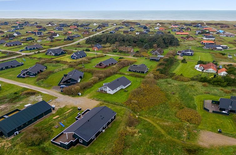 Vakantiehuis "Markku" - 400m from the sea