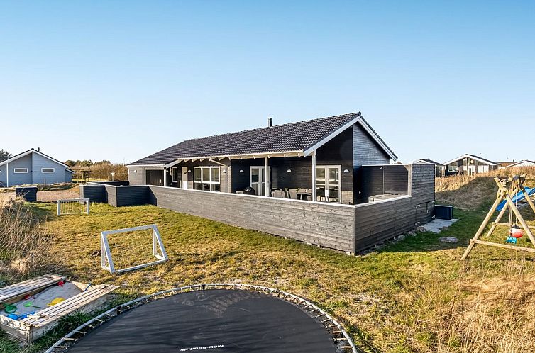 Vakantiehuis "Markku" - 400m from the sea