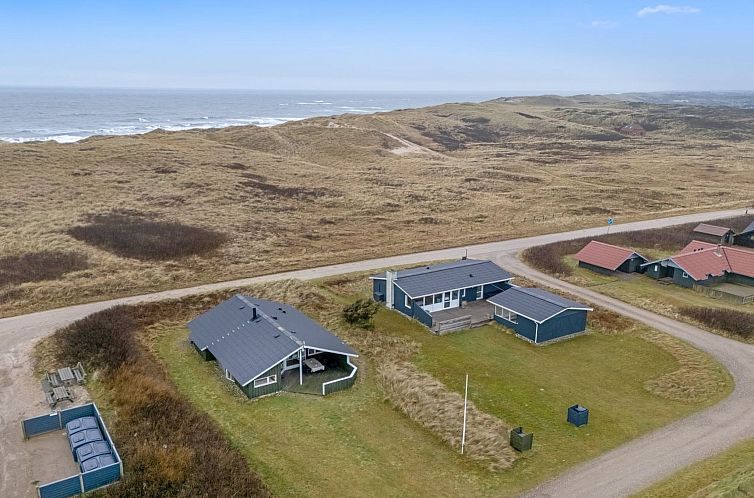 Vakantiehuis "Mimo" - 150m from the sea