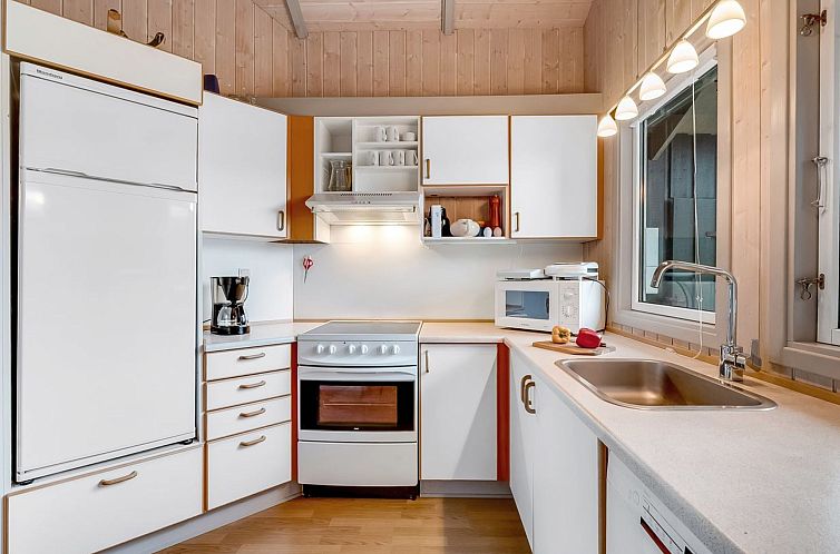 Vakantiehuis "Mimo" - 150m from the sea