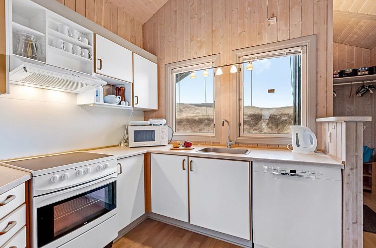 Vakantiehuis "Mimo" - 150m from the sea