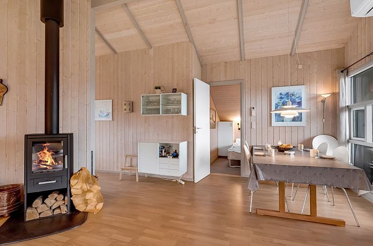 Vakantiehuis "Mimo" - 150m from the sea