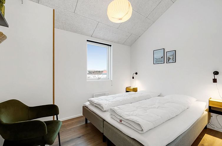 Vakantiehuis "Ivar" - 300m from the sea