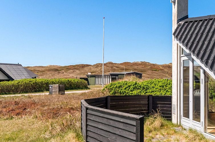 Vakantiehuis "Eldmar" - 500m from the sea