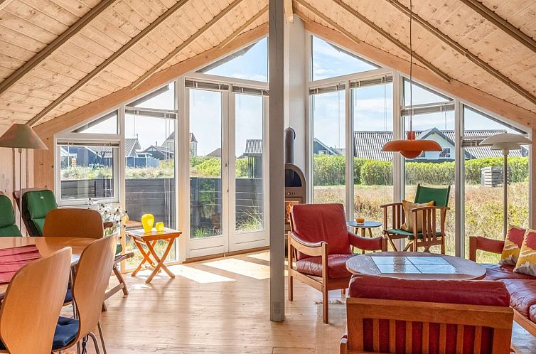 Vakantiehuis "Eldmar" - 500m from the sea