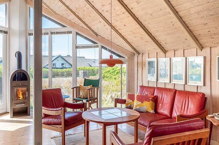 Vakantiehuis "Eldmar" - 500m from the sea