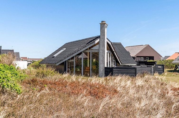 Vakantiehuis "Eldmar" - 500m from the sea